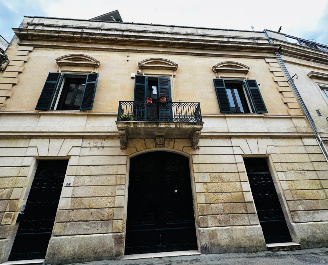 Elegante Appartamento Nel Cuore Del Barocco Lecce Ngoại thất bức ảnh