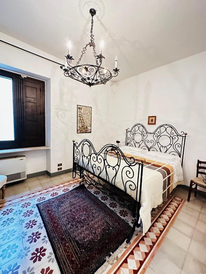Elegante Appartamento Nel Cuore Del Barocco Lecce Ngoại thất bức ảnh