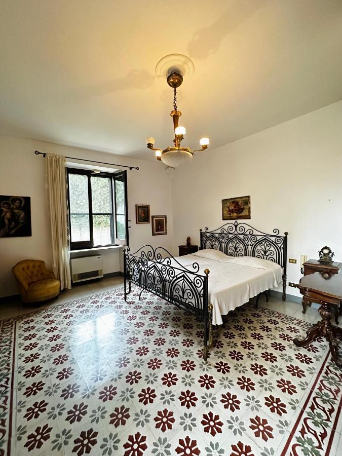 Elegante Appartamento Nel Cuore Del Barocco Lecce Ngoại thất bức ảnh