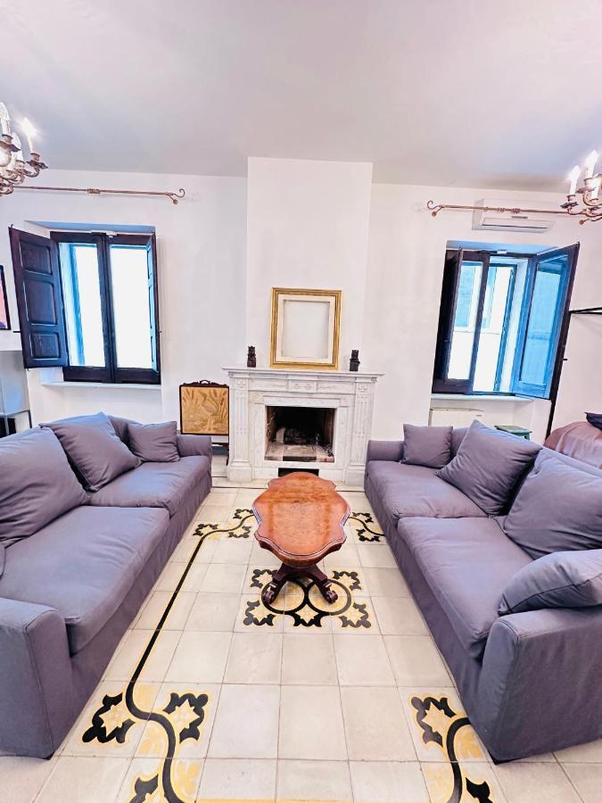 Elegante Appartamento Nel Cuore Del Barocco Lecce Ngoại thất bức ảnh